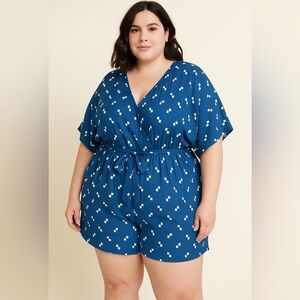 Eloquii blue‎ romper white geometric print, women plus size 22